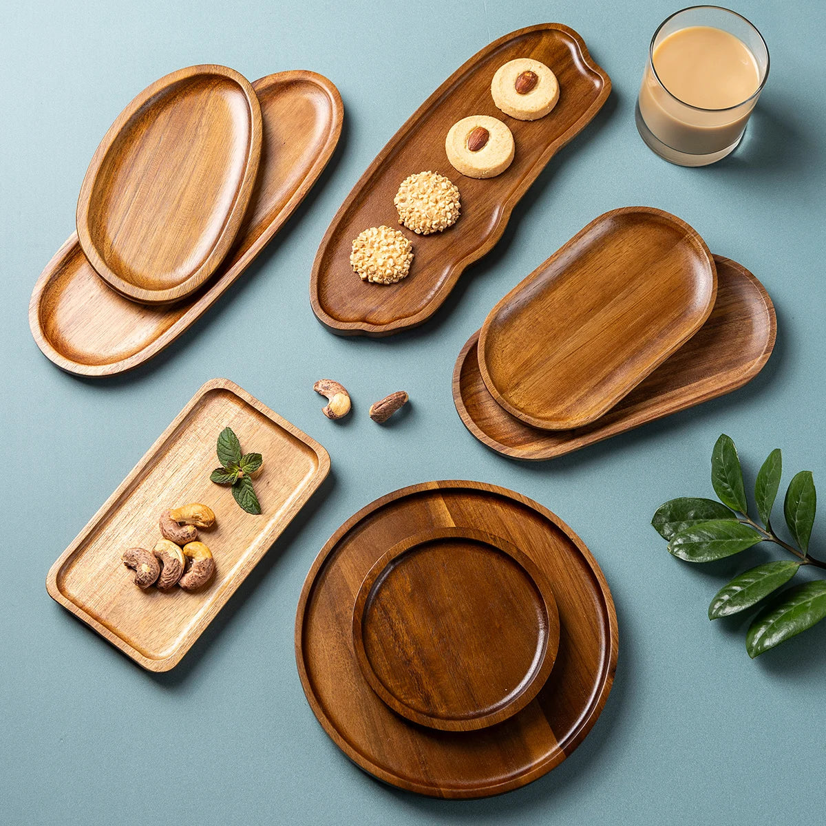 Tabuleiro de madeira de estilo japonês para servir chá, bolos e fruta