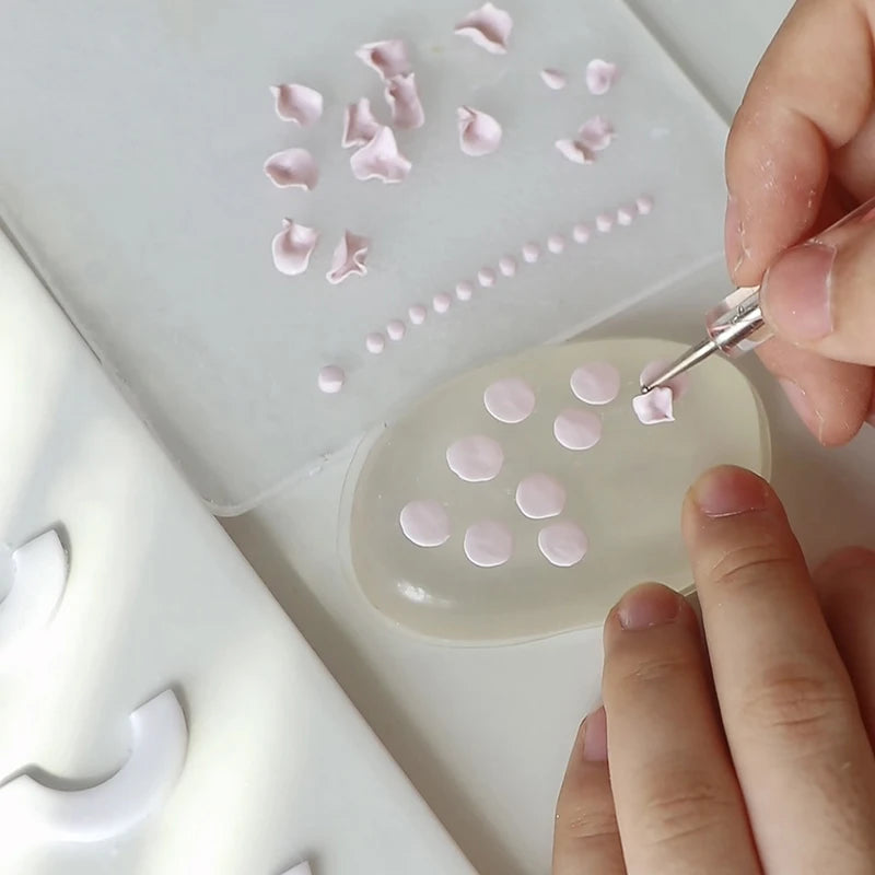 Soft Silicone Clay Petal-Making Pad