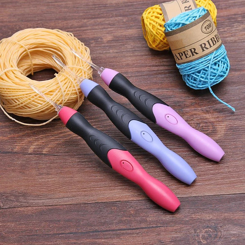 9 in 1 Light Up Crochet Hook Set USB Rechargeable Ergonomic Crochet Hooks LED Lighted Knitting Hook Tools With Crochet Hook Case 