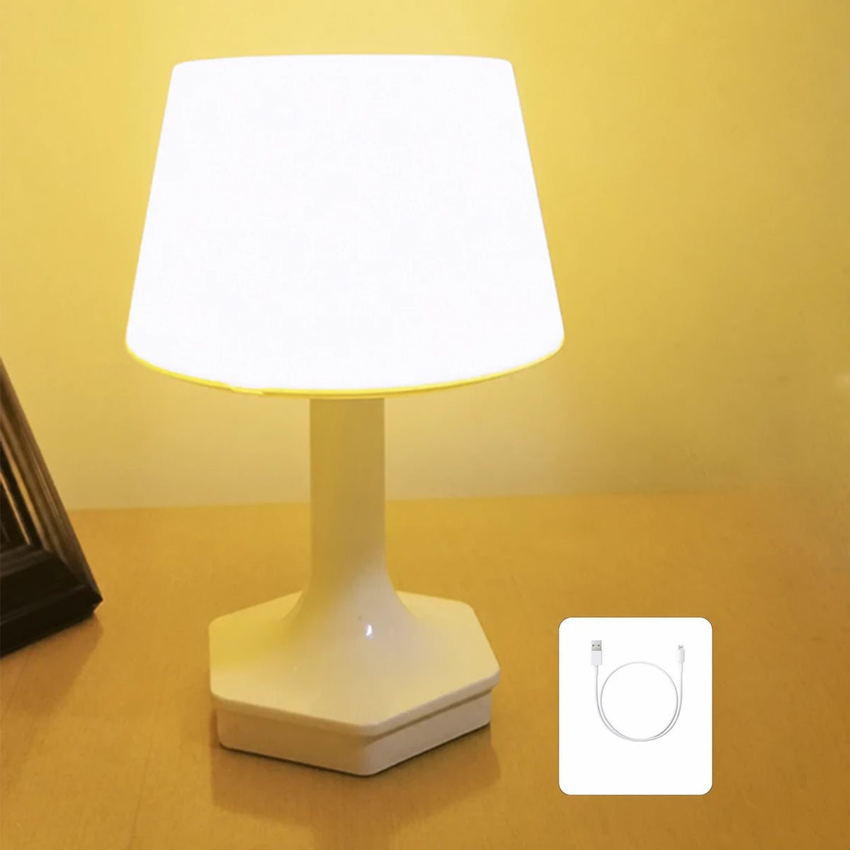 Nabíjateľná stmievateľná LED stolová lampa