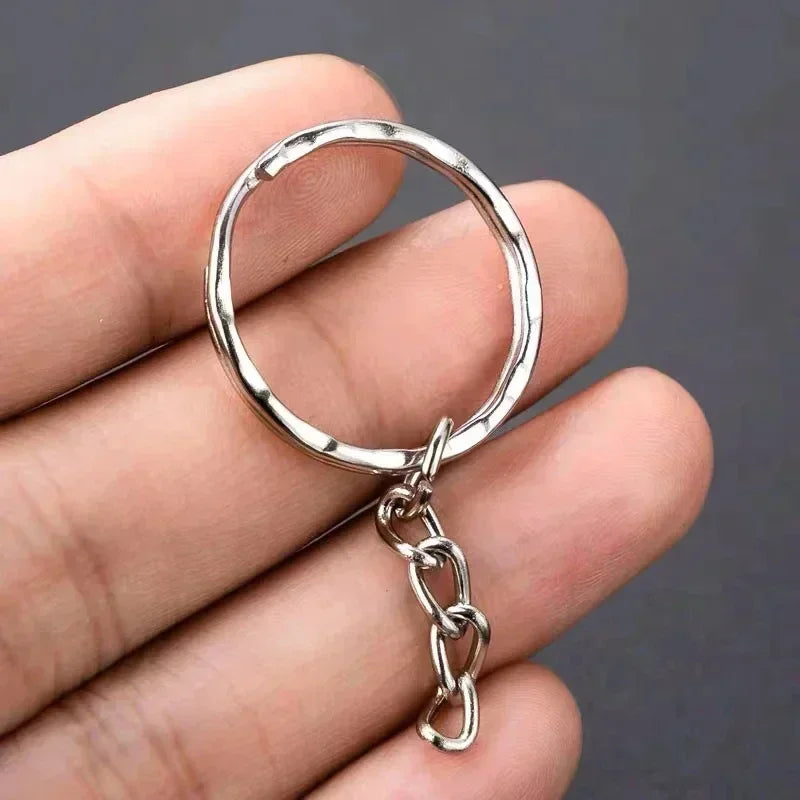 Ezüstözött Split kulcstartók lánccal csuklópántokkal üres fém kulcstartó DIY kulcstartó kiegészítők