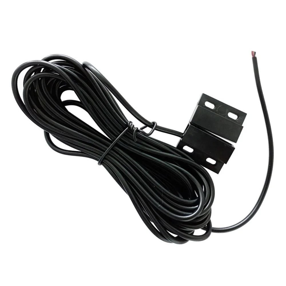 MC05 magnetisk dørkontakt, normalt lukket, med 5 m ledning