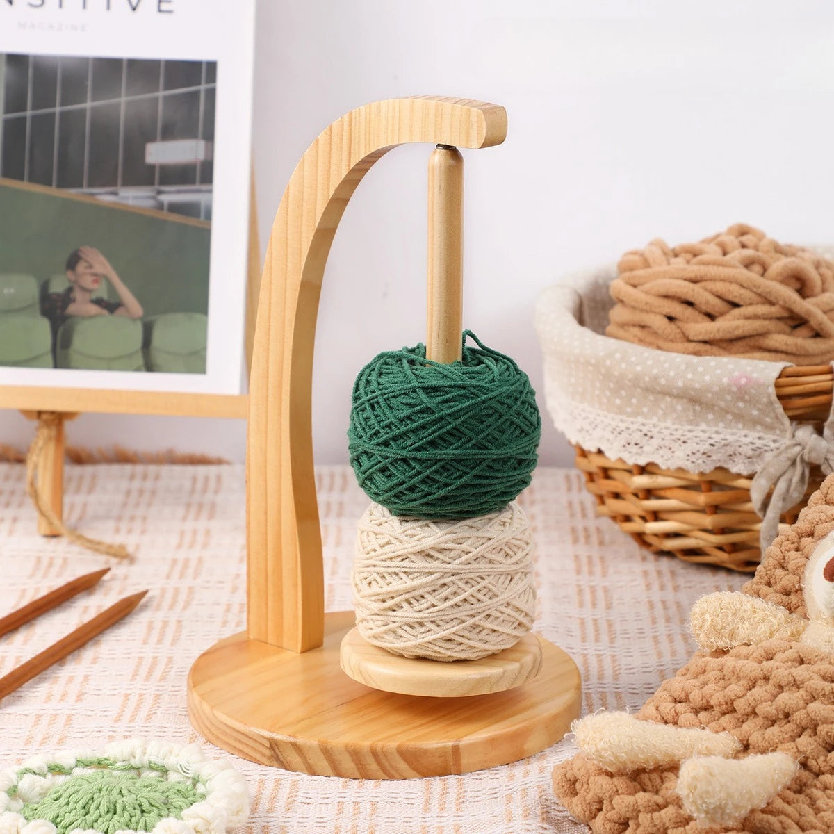Wooden Magnetic Rotating Yarn Holder