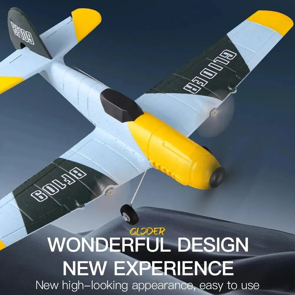 P51 fjernstyrt skumfly med landingsutstyr