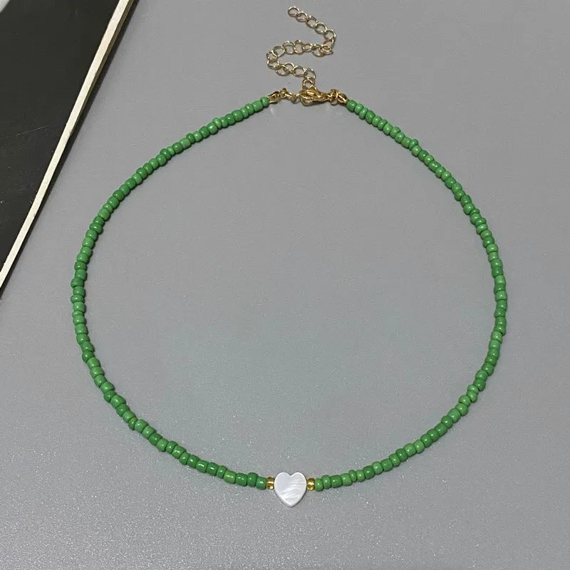 New Nature Shell Love Heart Choker Necklace for Girl Spring Summer Fashion Small Colorful Glass Beads Necklace Gift for Friend 