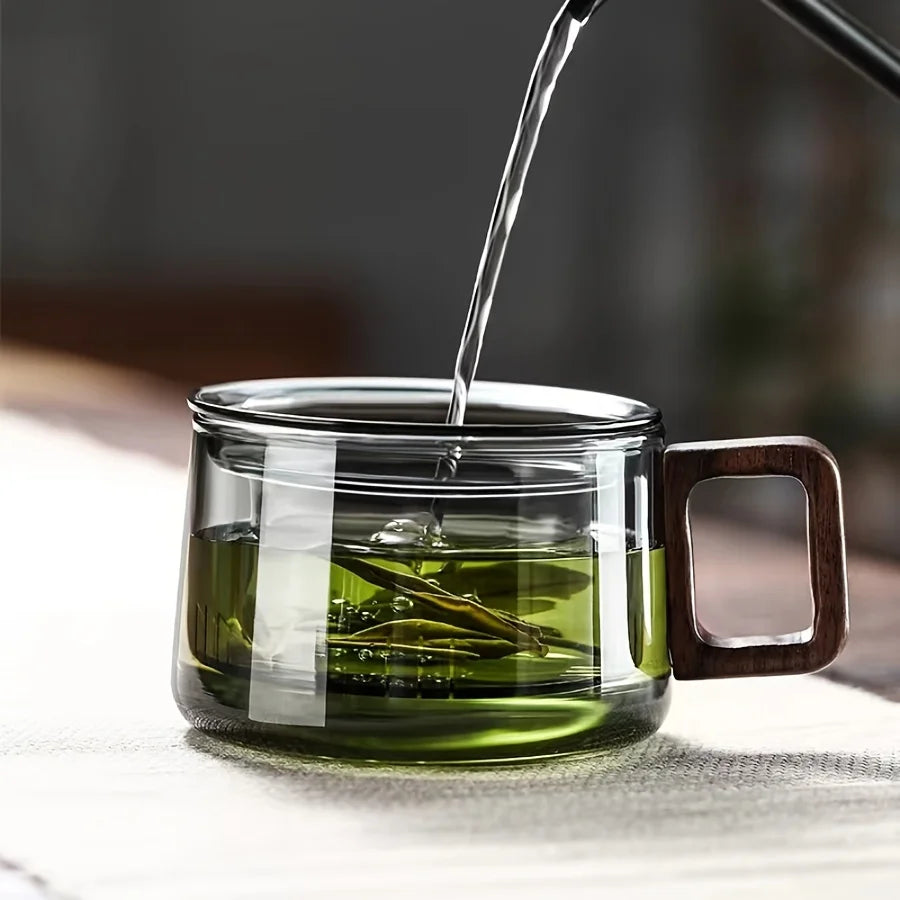 Tea Cup with Infuser, Pictured Design