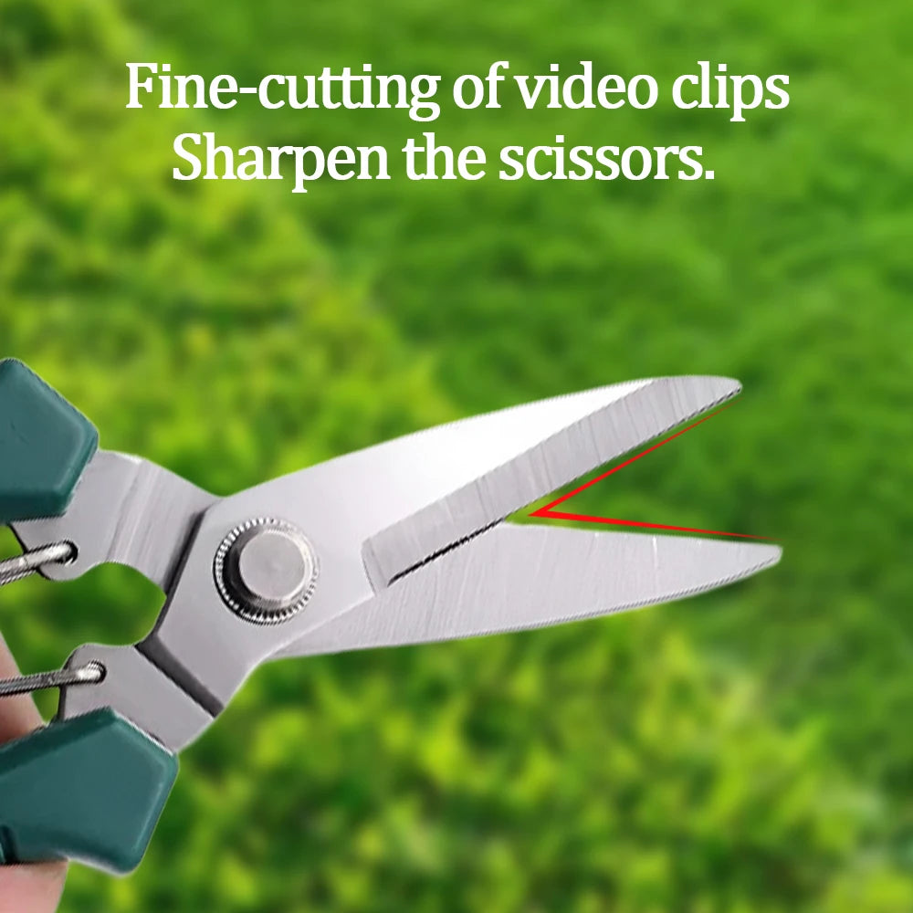 Compact Garden Scissors, Red or Green