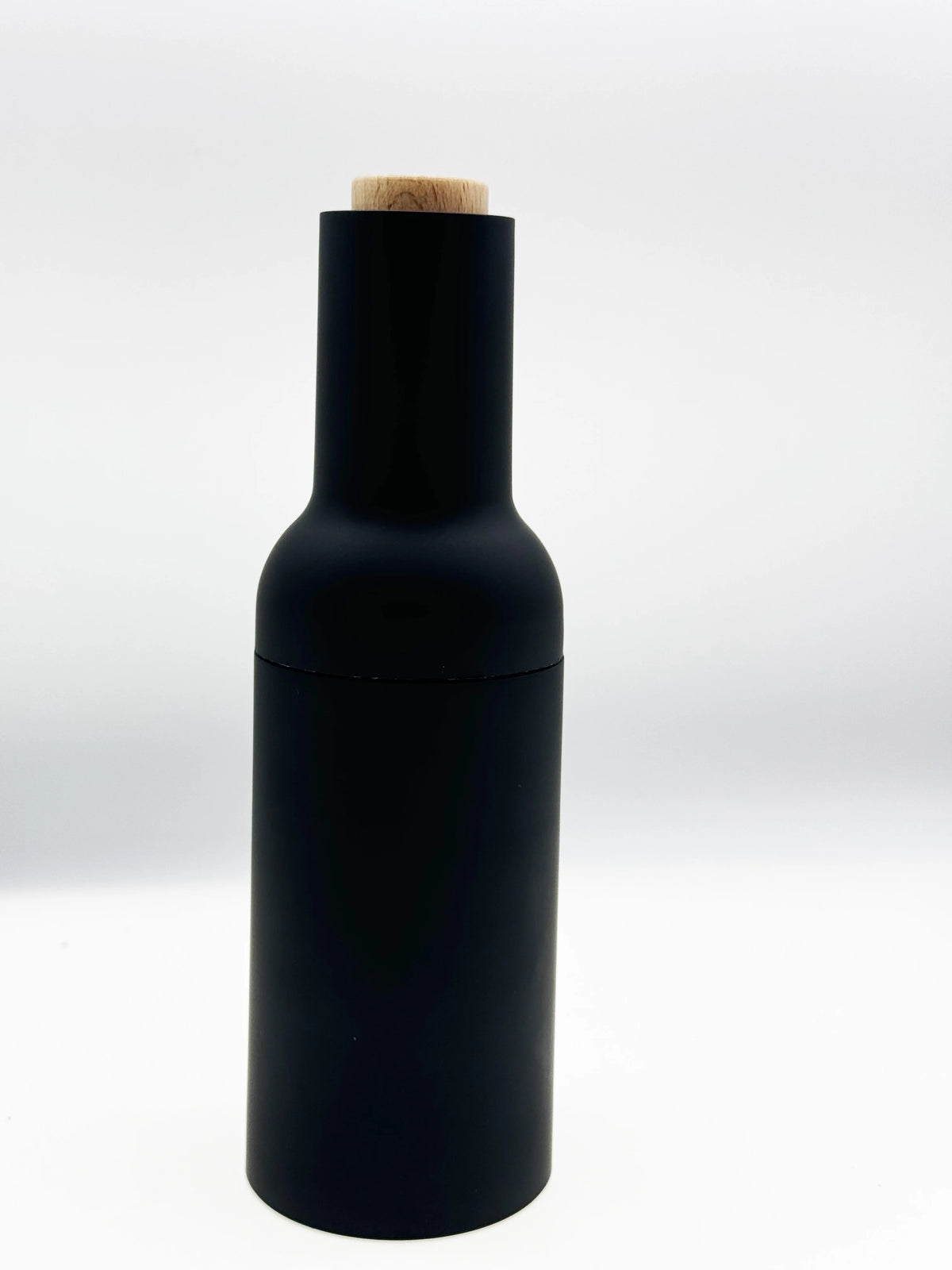 Battery-Powered Electric Pepper and Spice Grinder in White or Black