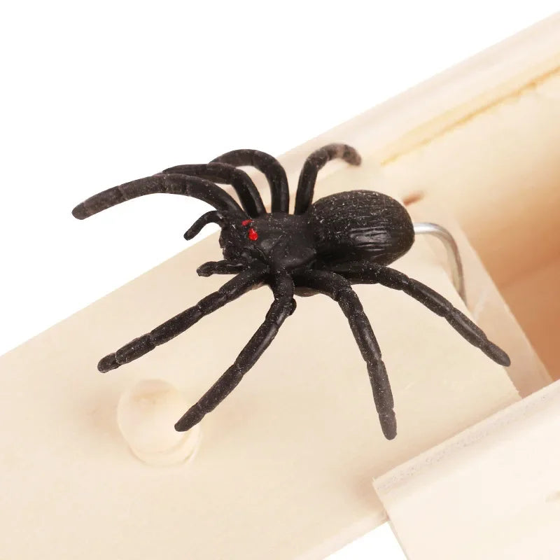 1PCS Trick Spider Funny Scare Box Wooden Hidden Box Quality Prank Wooden Scare Box Fun Game Prank Trick Friend Office Toys 