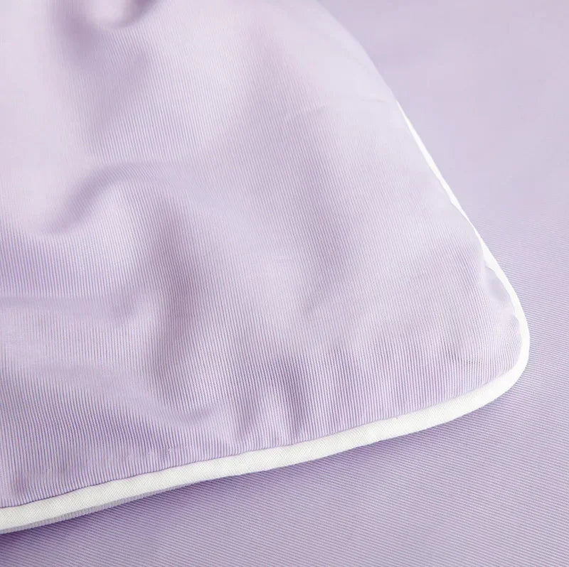 Air Condition Comforter for Summer Pure Color Ice Silk Cooling Blanket Lightweight and Smooth Twin/King Size Cold Quilt 