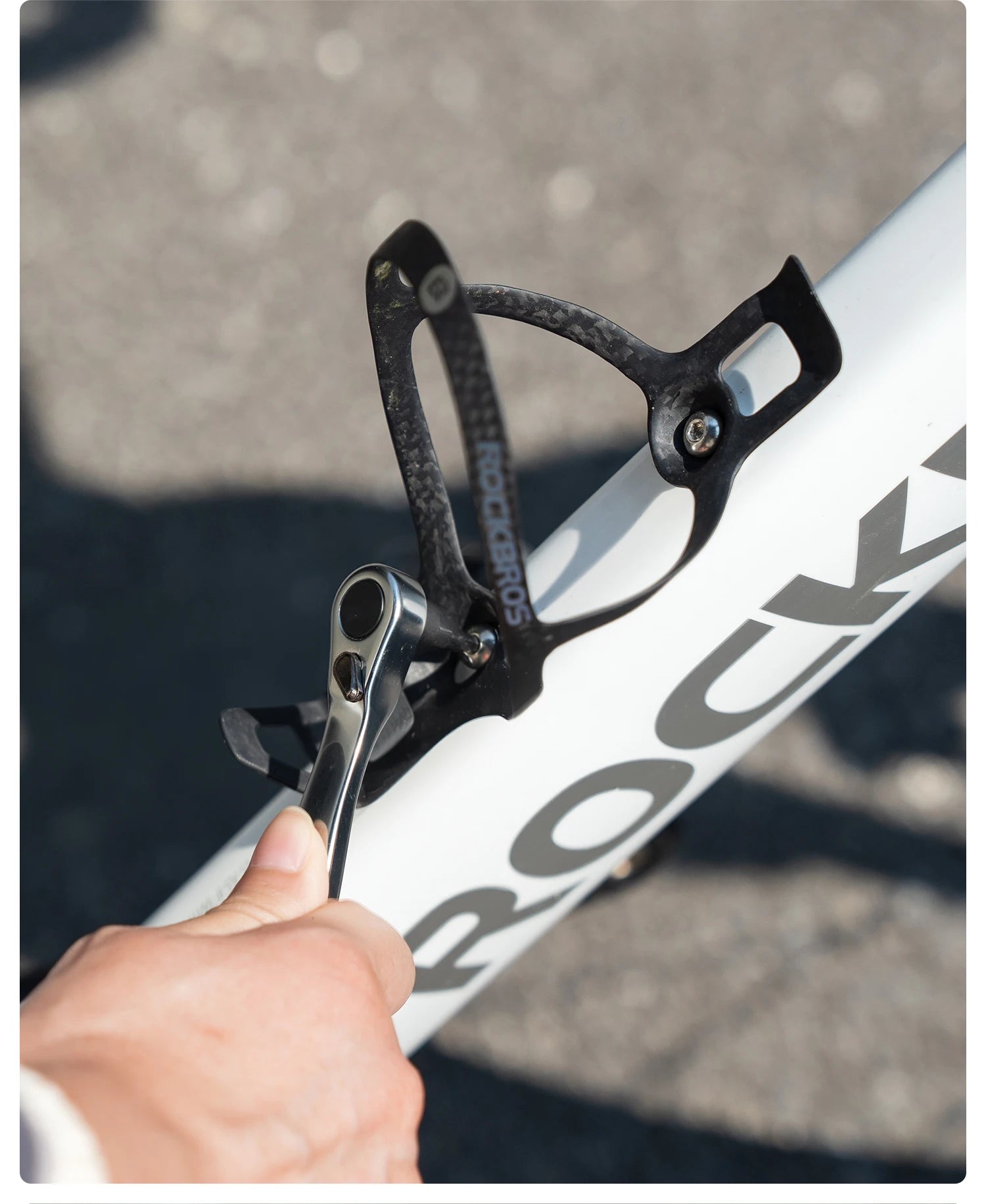 Trousse d’outils de réparation vélo avec clé à cliquet et leviers de pneu  