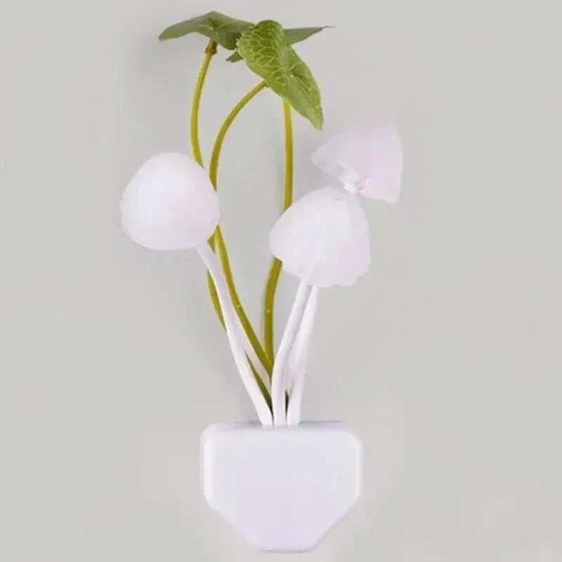 Novelty Mushroom Fungus Night Light EU & US Plug Light Sensor 220V 3 LED Colorful Mushroom Lamp Led Night Lights 