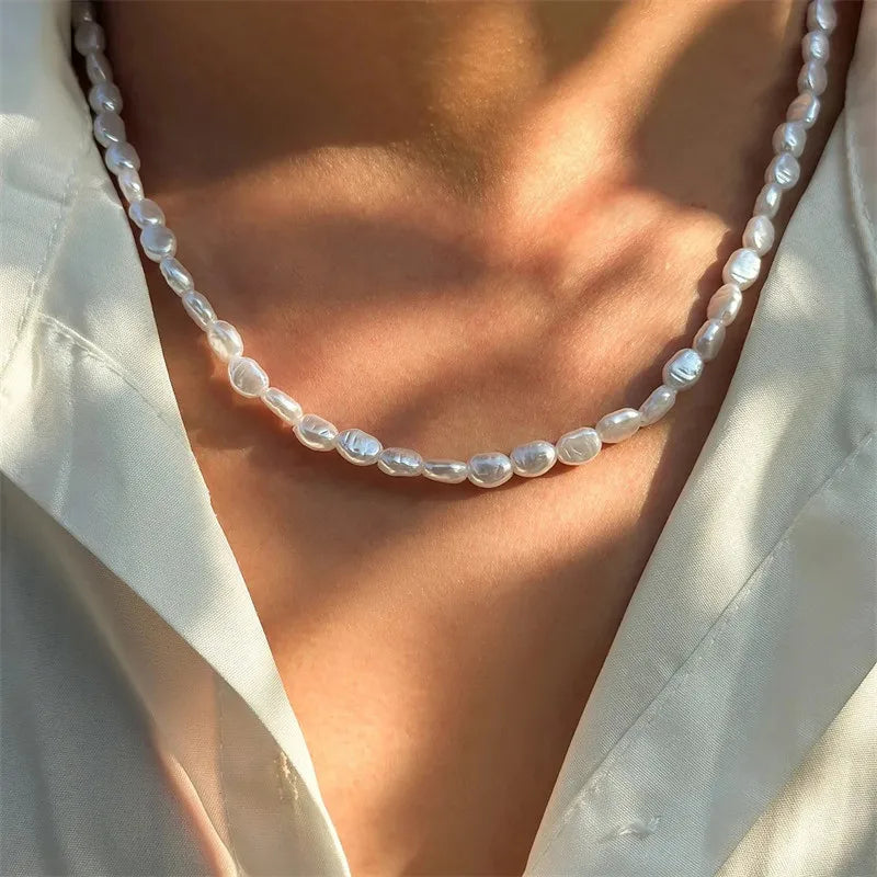 New Fashion Simple Imitation Pearl Choker Necklace for Women Vintage Elegant Beaded Temperament Necklace Wedding Party Jewelry 