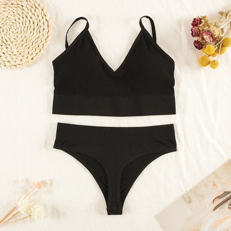 CHRLEISURE Women Underwear Set Wireless Lingerie Panties Bra Sexy G-String Seamless Tank Crop Top Brassiere New 