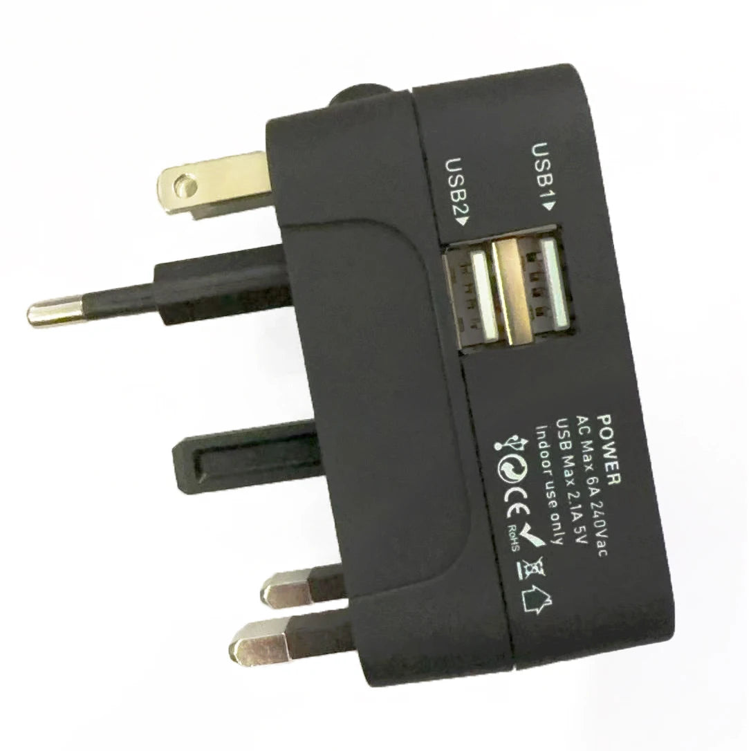 Universeller Reiseadapter mit USB und USB-C