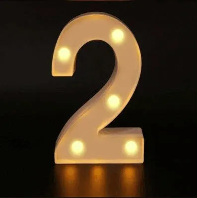 Luce decorativa a lettere e numeri a LED con batteria