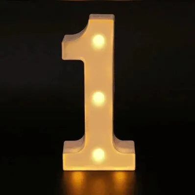 Luce decorativa a lettere e numeri a LED con batteria