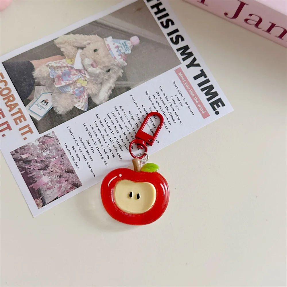 1/2 τεμάχια Cartoon Apple Red Green Cute Keychain για Γυναίκες Lovely Acrylic Apple Shape Bag Decorative Pendant Phone Key Chain Gifts