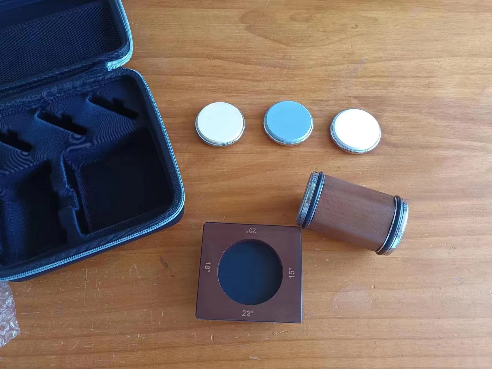 Affilacoltelli Professionale a Rullo Magnetico con Sistema Multiangolo