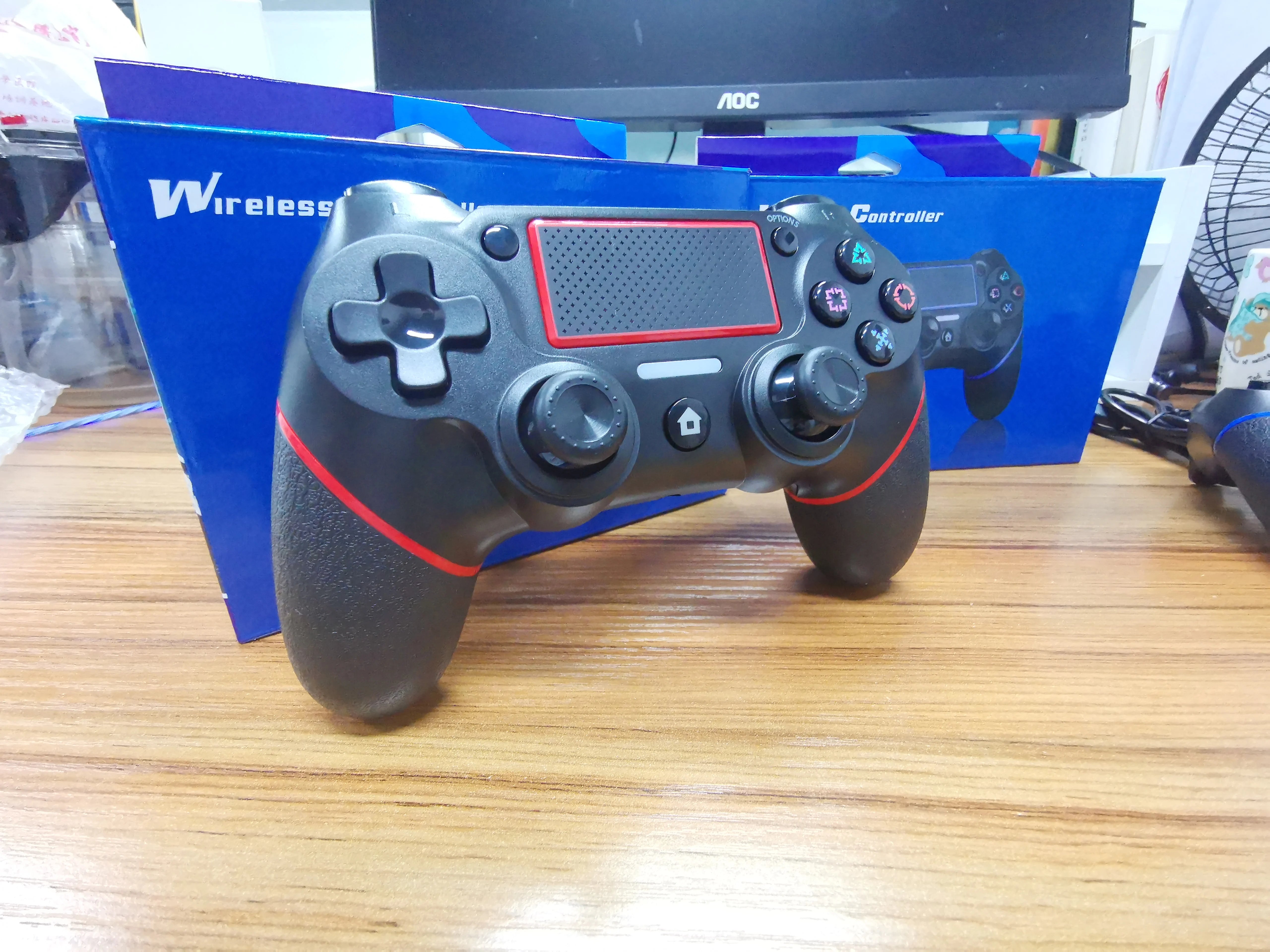 Bezdrôtový herný ovládač Bluetooth pre PS4 a PC