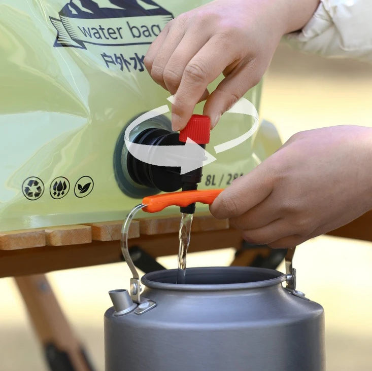 Portable Water Storage Bag Folding Outdoor Sports Camping Large-capacity Mountain Climbing Faucet Plastic Water Bag 
