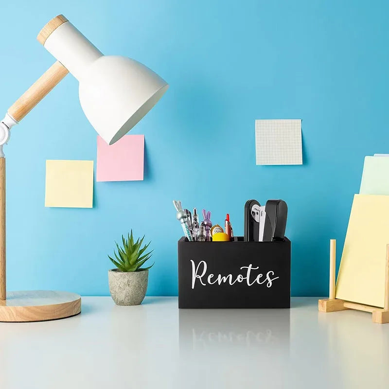 Houten afstandsbedieningshouder met vakken