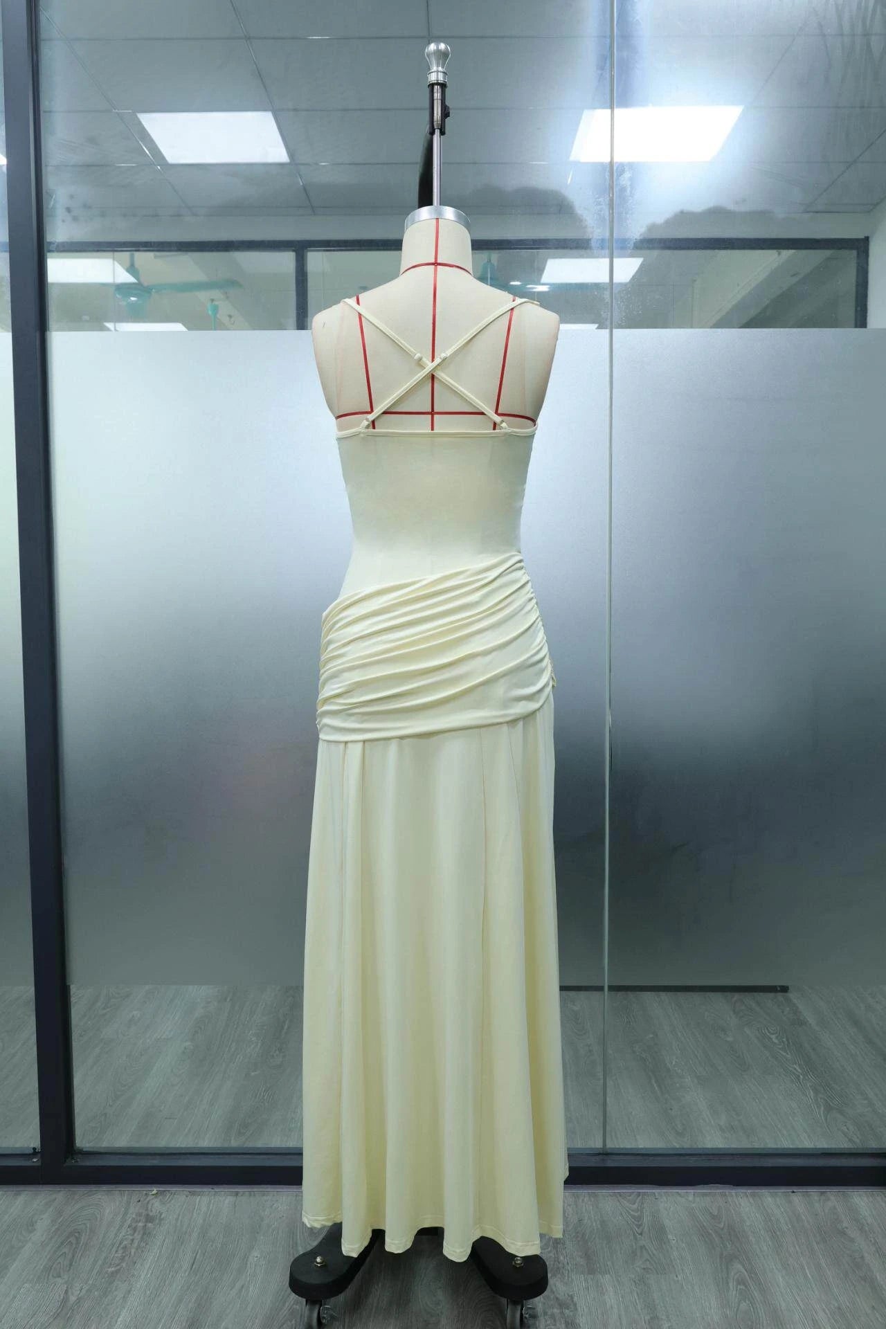 Women’s Elegant Ruched Backless Maxi Dress with Square Neck