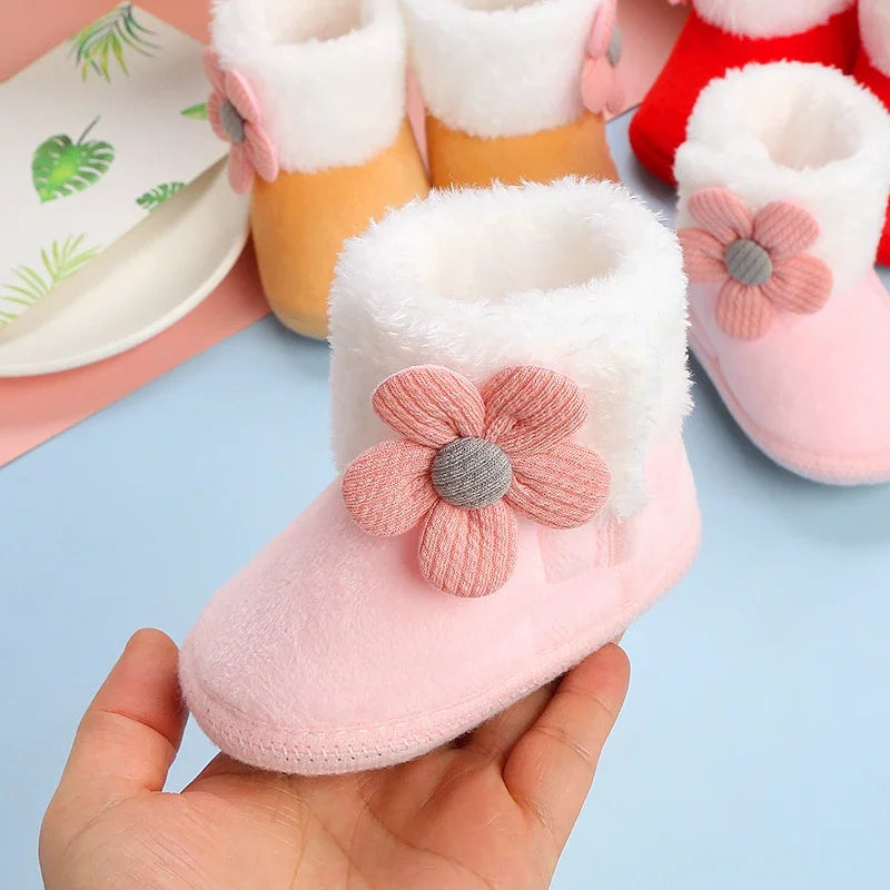 Newborn Snow Booties for Cozy Baby Comfort