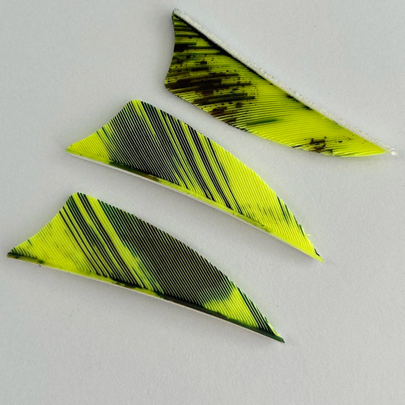 50 Plumillas de pluma de pavo de alas derechas — 2 pulgadas
