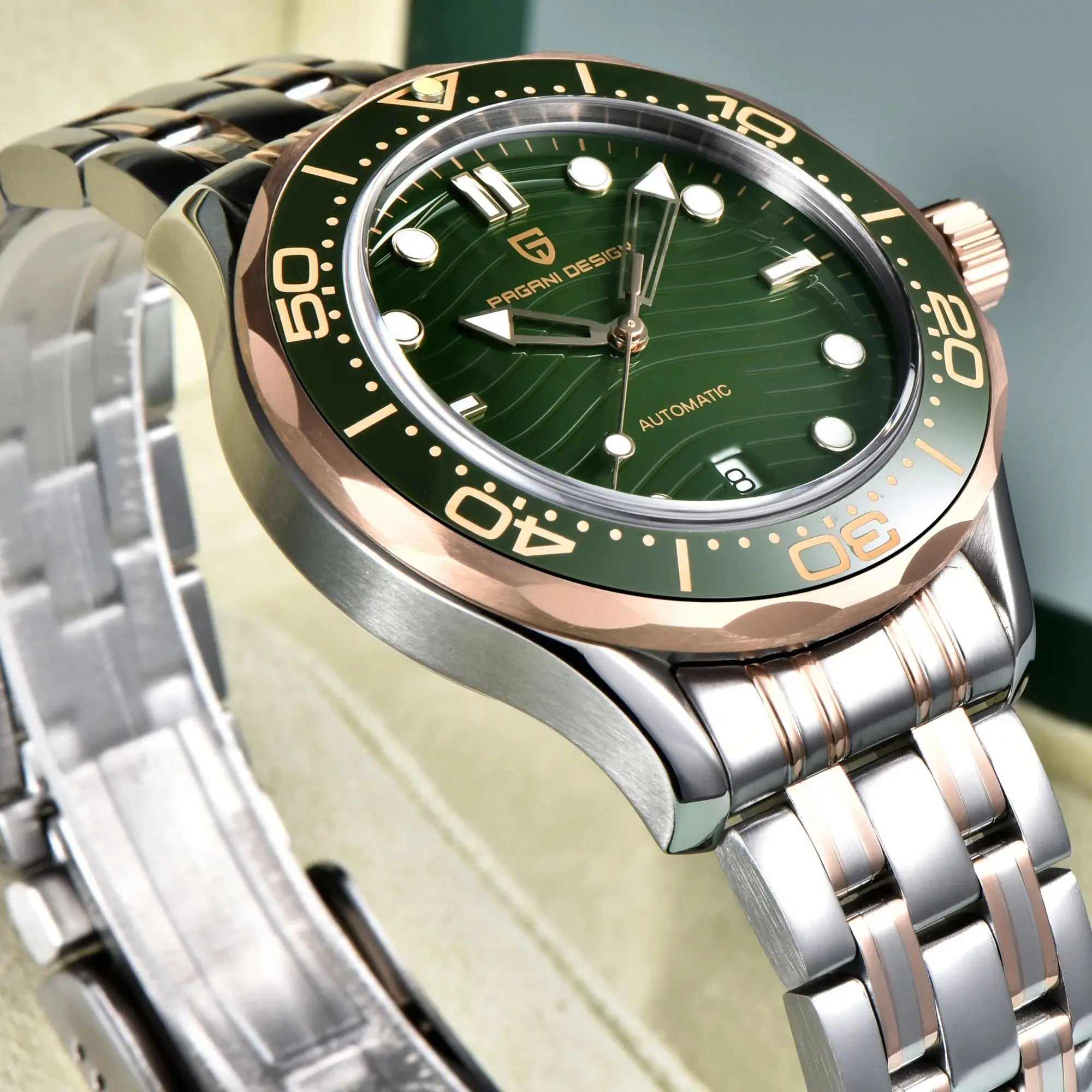 Pagani Design PD-1685 Automatic Dive Watch Sapphire 200M