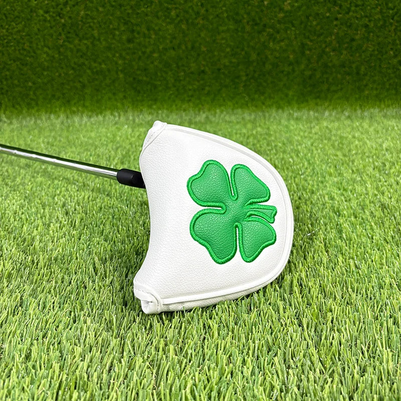 Schlägerhaube für Golf-Putter mit Kleemuster