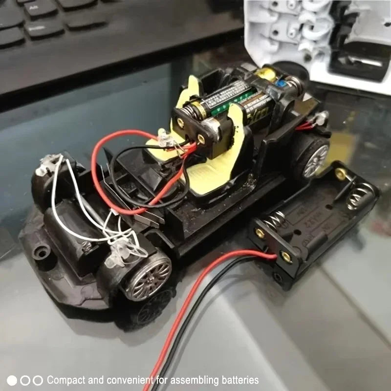 Four Wired Battery Holders for Electronics Projects