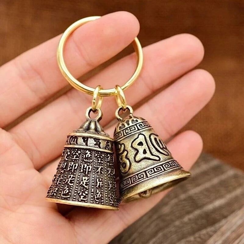 Six-character mantra bell keychain, creative keychain, ring, Heart Sutra copper bell pendant 