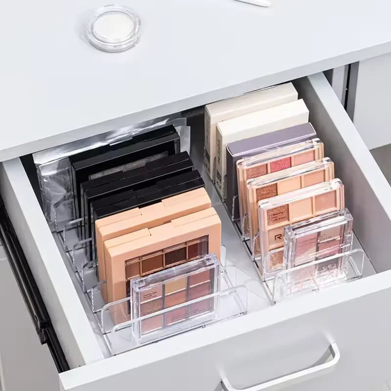 Seven-Compartment Makeup Palette Organiser