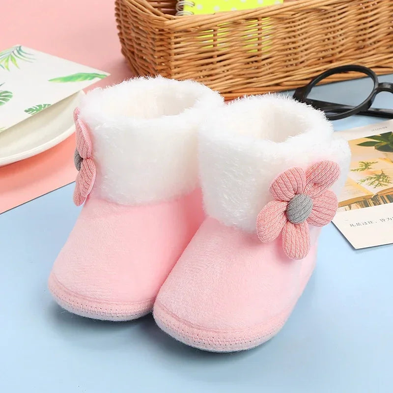 Newborn Snow Booties for Cozy Baby Comfort