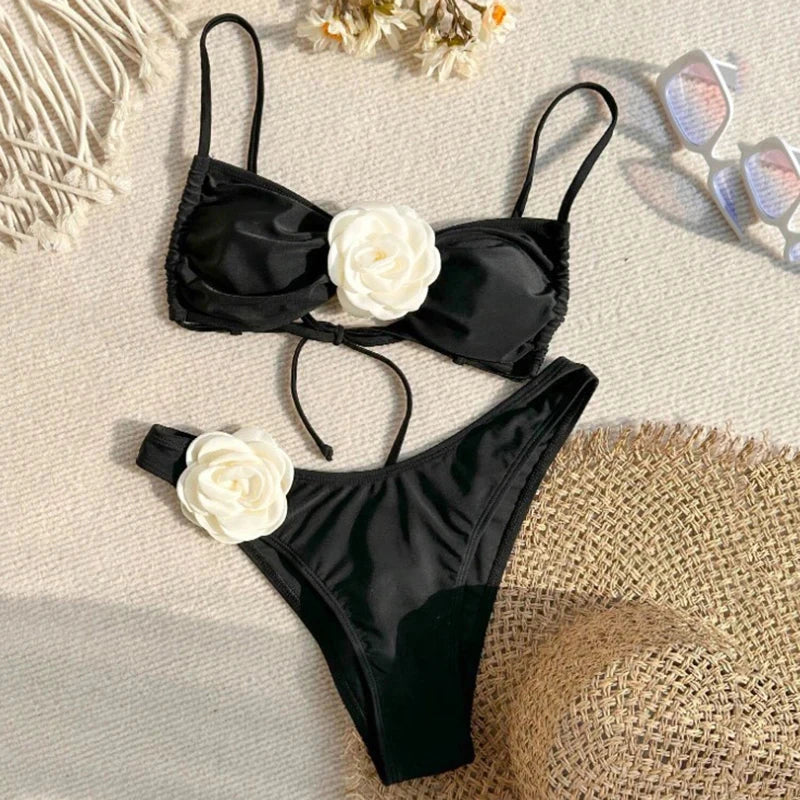 Sexy Flower Bandeau Swimwear Thong Bikini 2024 Ženske kopalke z vezalkami Plavalne kopalke Brazilian Bikini Set Mujer Biquini