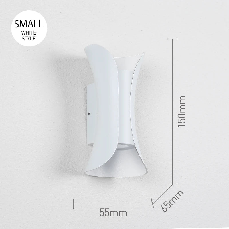 Warm-White LED Wall Light, 15cm/20cm Options