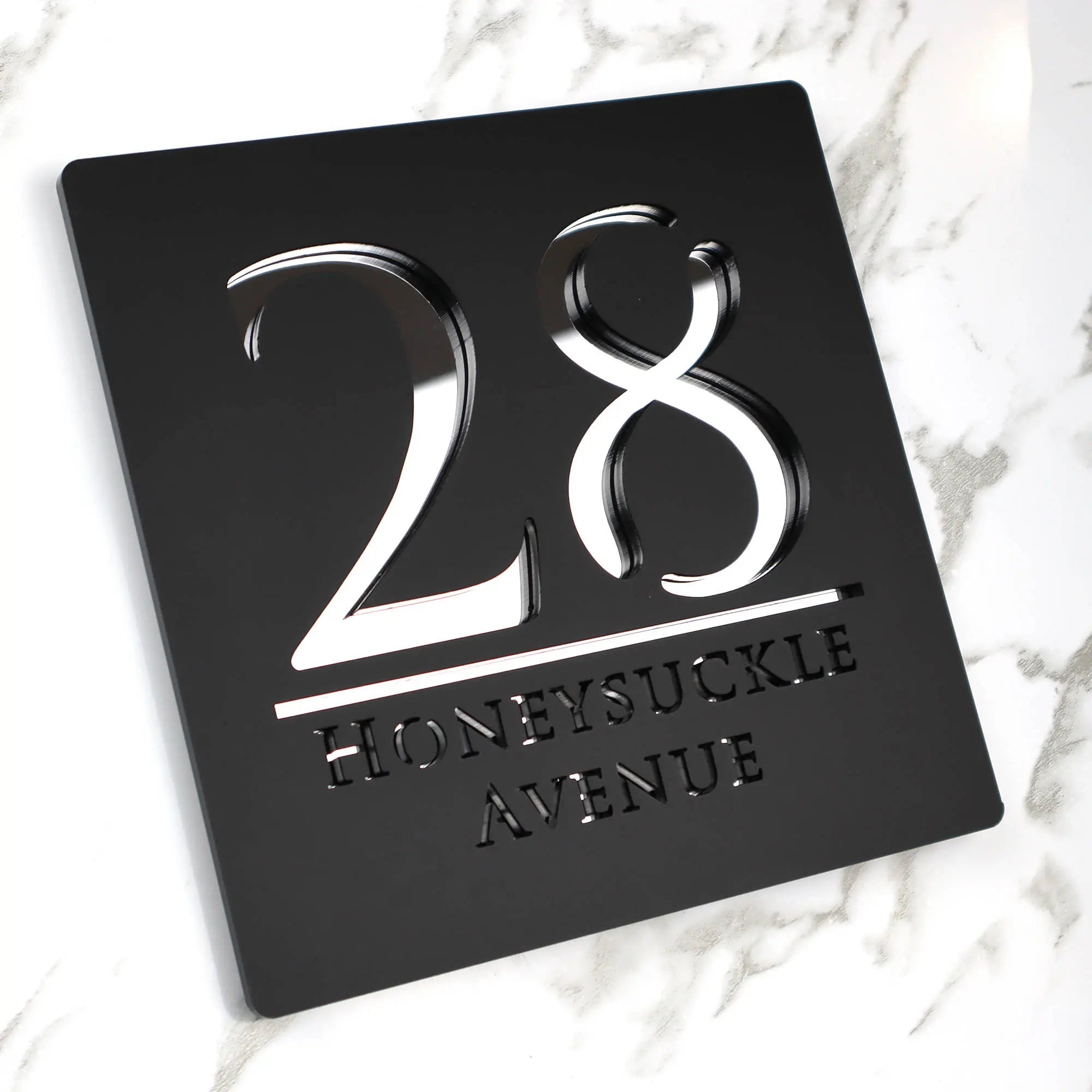 Targa personalizzata con numero civico in acrilico