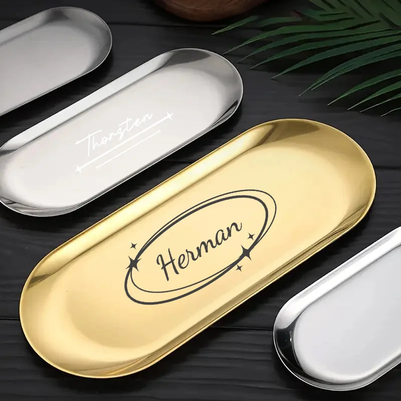 Tabuleiro decorativo e de arrumação oval em metal
