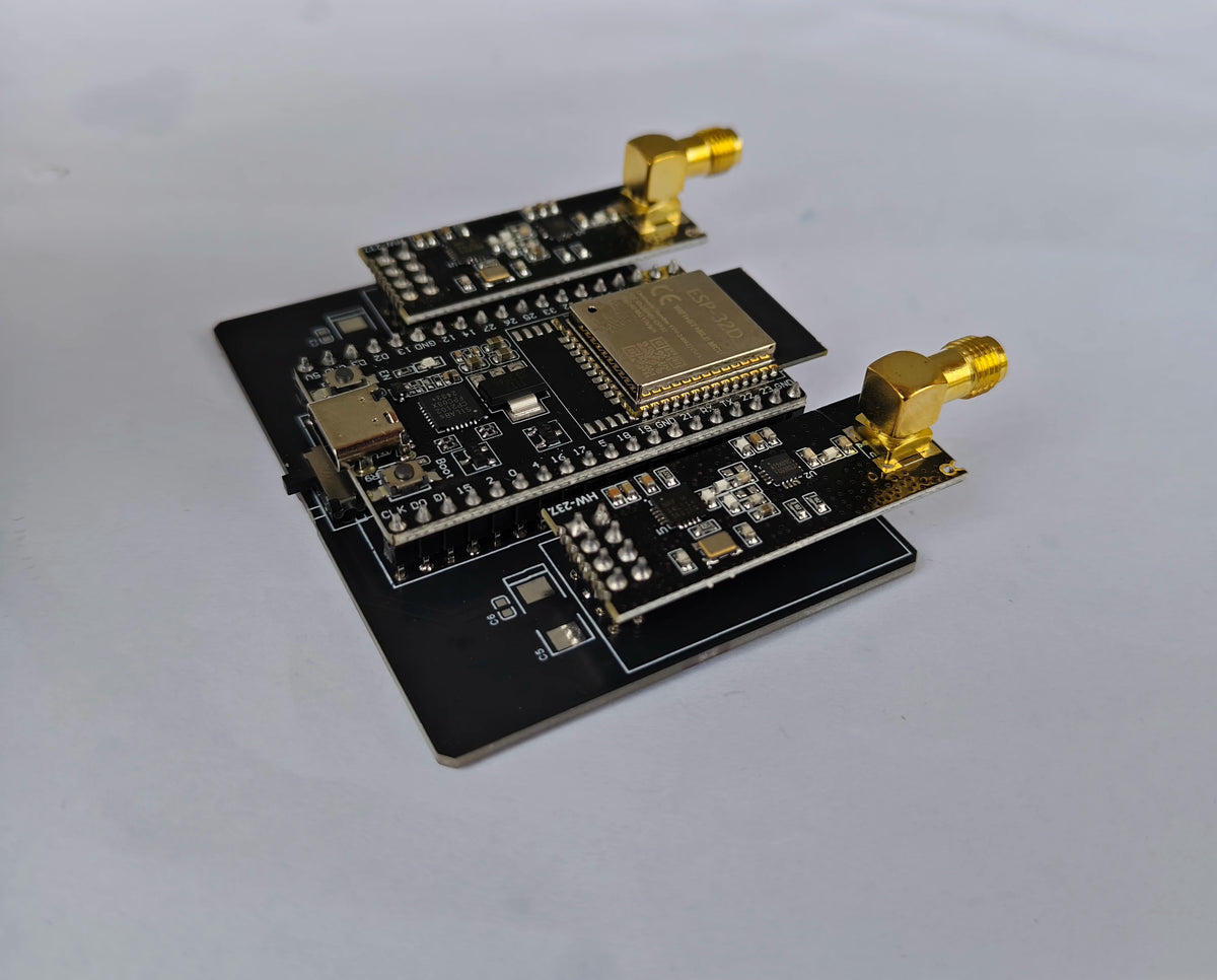 ESP32 Development Board with NRF24L01 2.4GHz Module