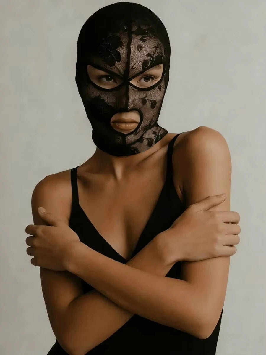 Masque de Venise gothique en dentelle pour homme et femme, visage entier, ouvertures pour les yeux et la bouche, voile noir