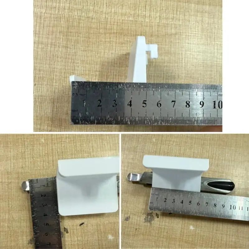 Držiak pre pegboard ovládač hry s rozstupom 40 mm