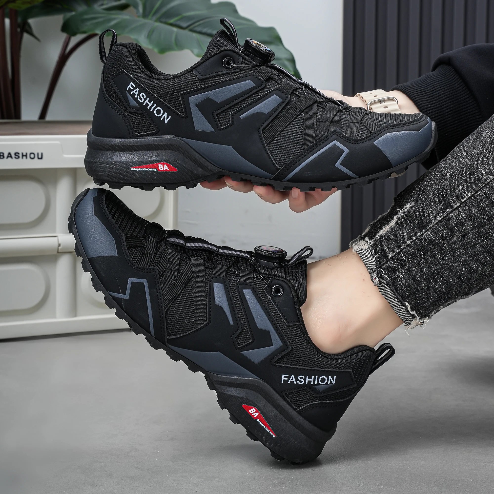 Men's Outdoor Casual Shoes for Spring and Autumn