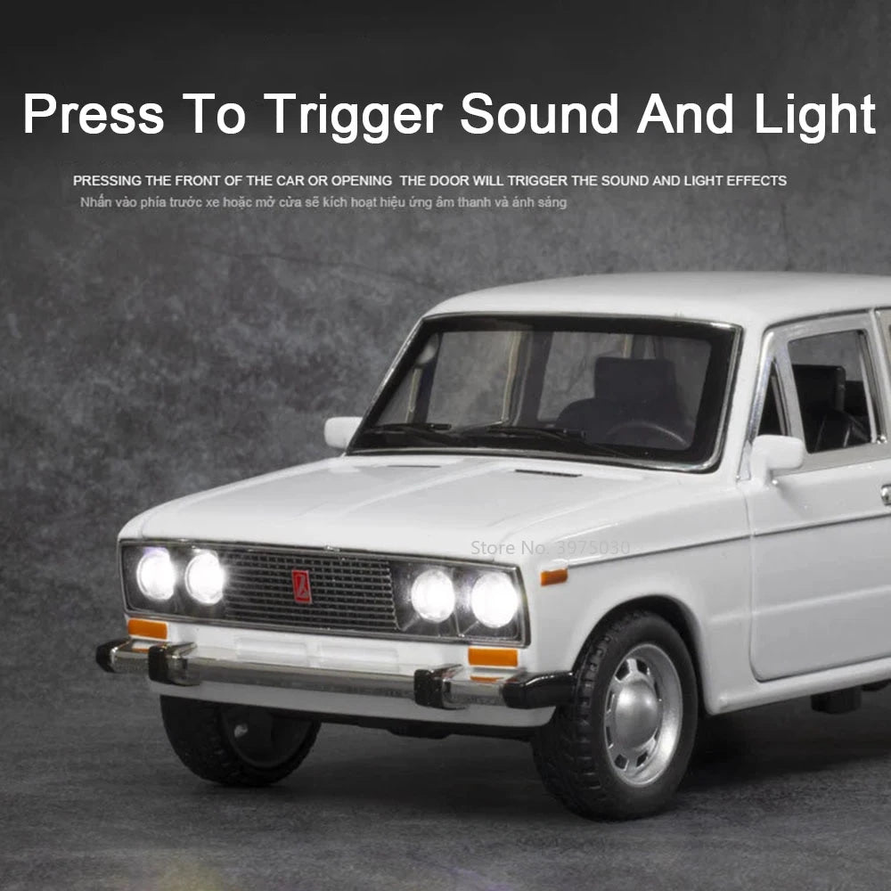 1/24 LADA 2106 Alloy Scale Car Model Diecast Vehicles Car Toys with Sound and Light Toys Collection for Boys Birthday Gift Kids 