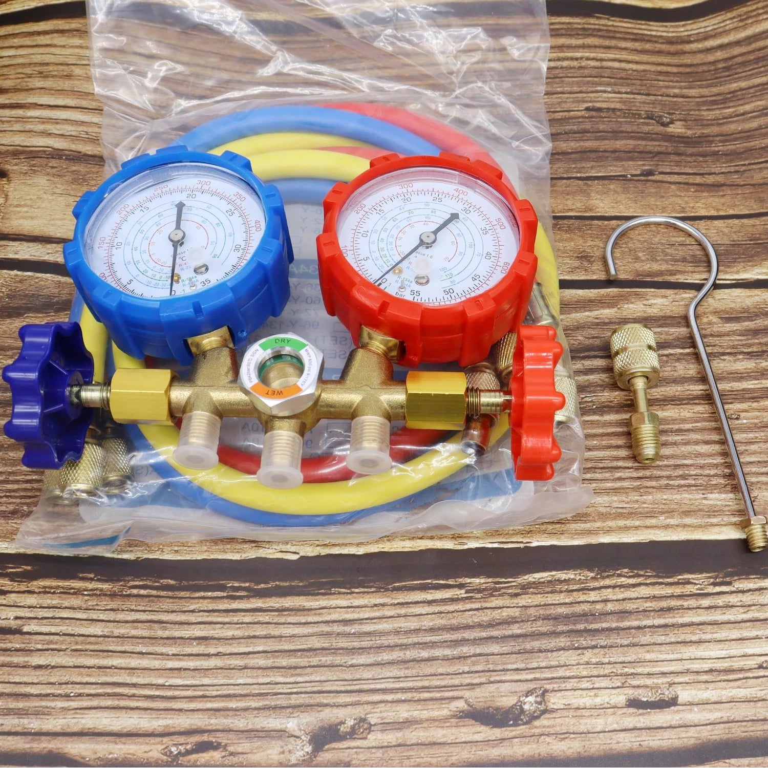 Refrigerant Manifold Gauge Set for R410A R22 R134A AC Charging