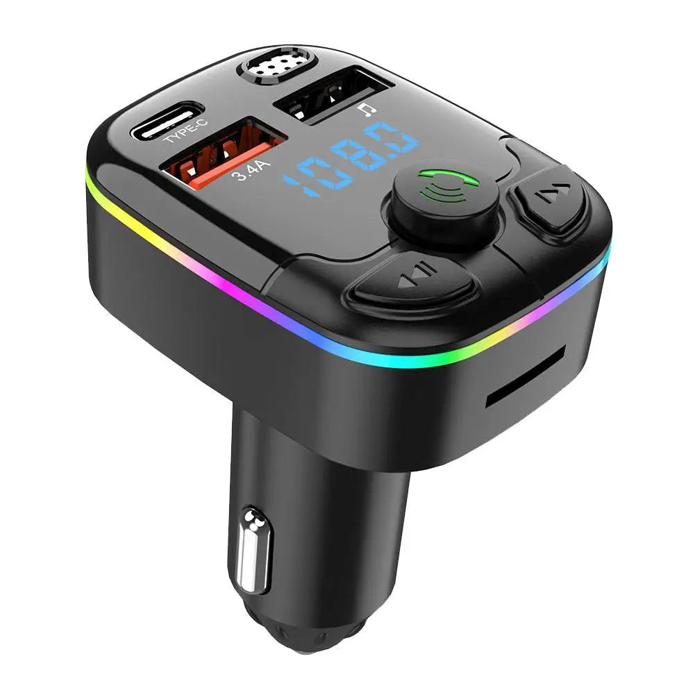 Auton Bluetooth-FM-lähetin kahdella USB-liitännällä