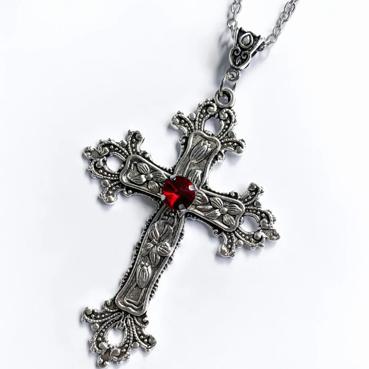 Y2K Punk Crystal Big Cross Pendant Necklaces for Women Men Gothic Irregular Cross Clavicle Chain Necklaces Aesthetic Jewelry 