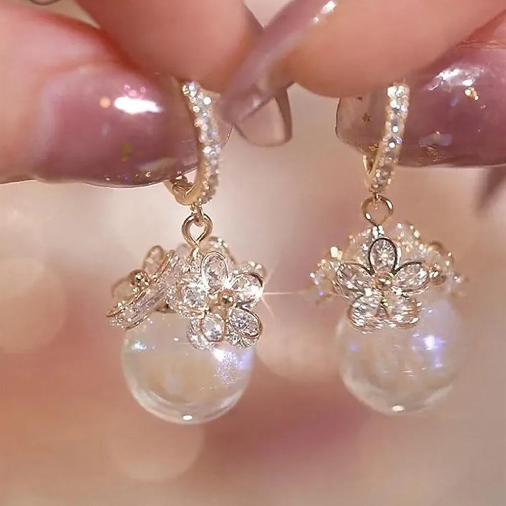 2022 New Trend Simulation Pearl Long Earrings Women's Flower Rhinestone Wedding Pendant Earrings Fashion Korean Jewelry Earrings 