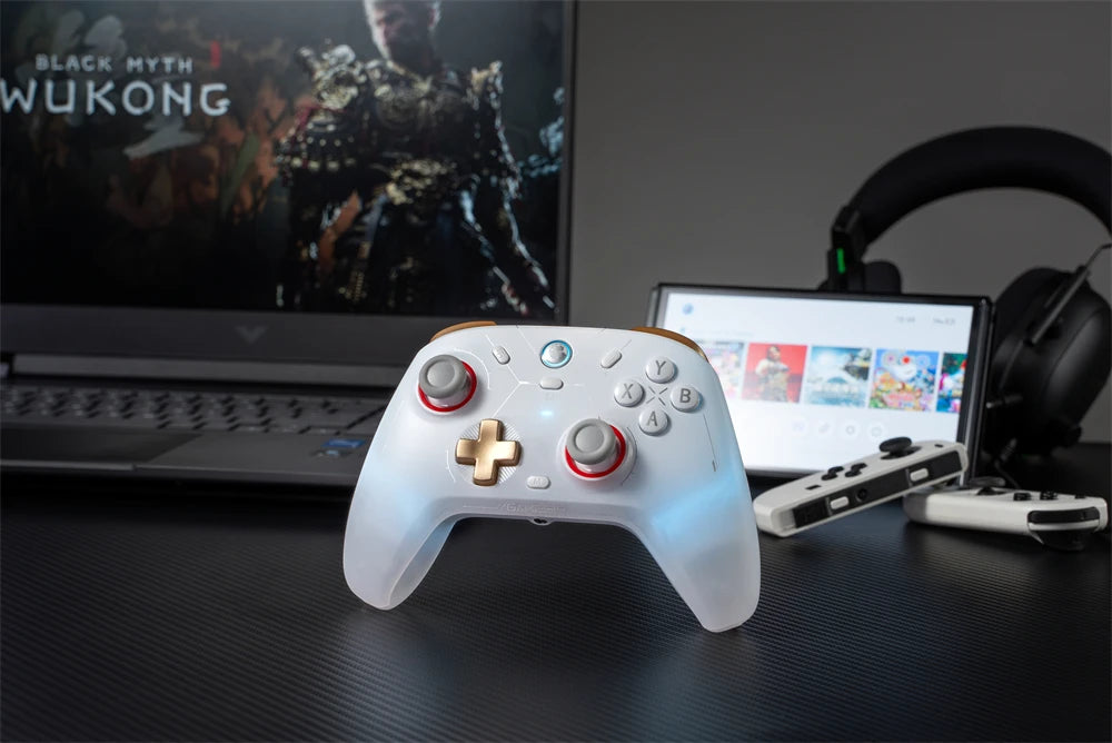 GameSir Cyclone 2 Bezdrátový Pro ovladač Bluetooth hernípad s nabíjecí stanicí Hall Effect joysticky pro Nintendo Switch, iPhone, Android & PC