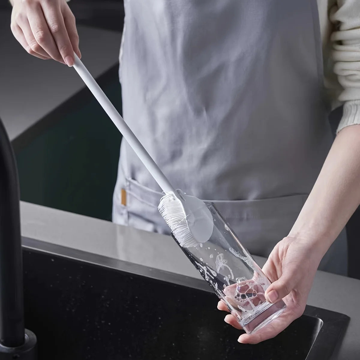 Foldable 360 degree comprehensive cleaning silicone brush with long handle design, reusable for bottles and cups 